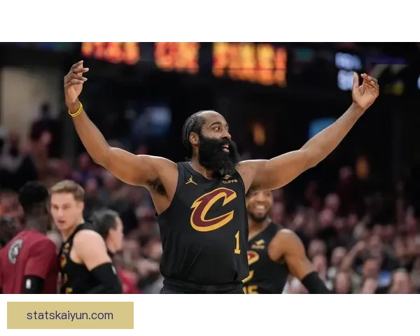 哈登米切尔瞄准双杀湖人 东契奇复出能否助队豪取四连胜